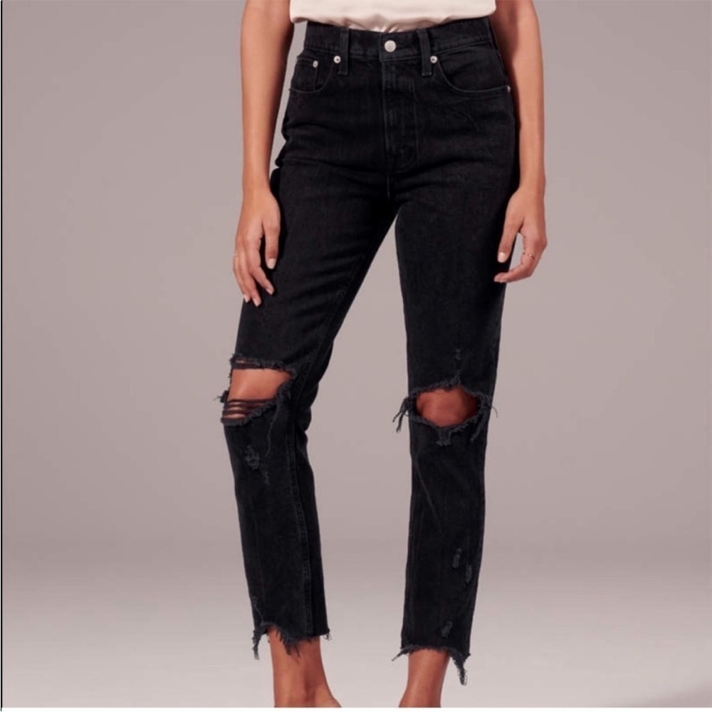 Abercrombie & Fitch Black High Rise Mom Jeans 27/4R - Picture 2 of 8